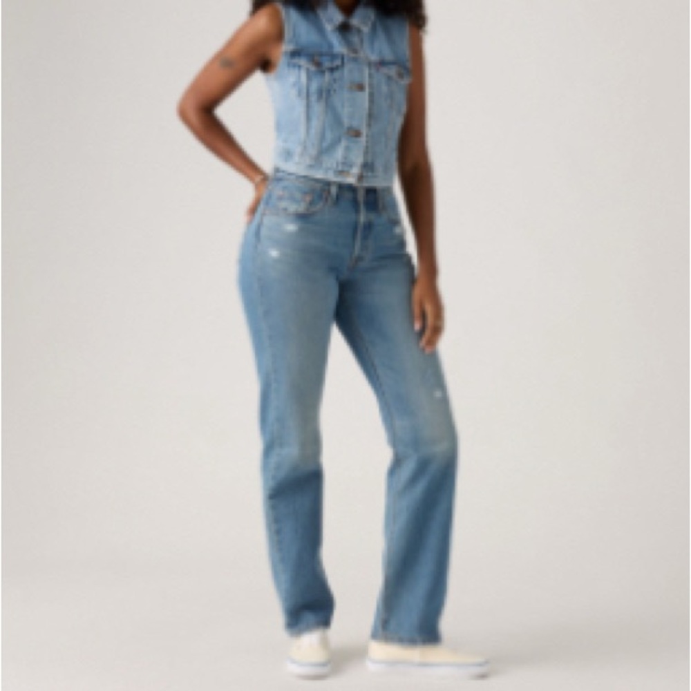 NWT Levi's 501 Curve Stretch Straight Leg Jeans